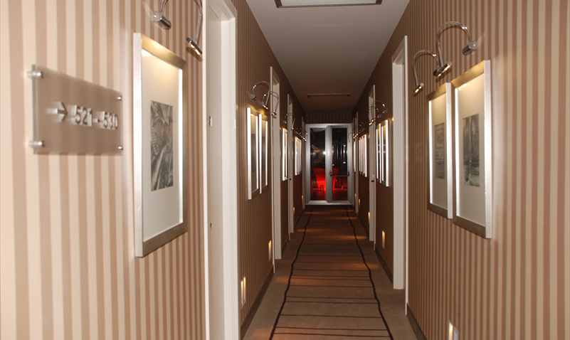 Elegance Hotel İnternational